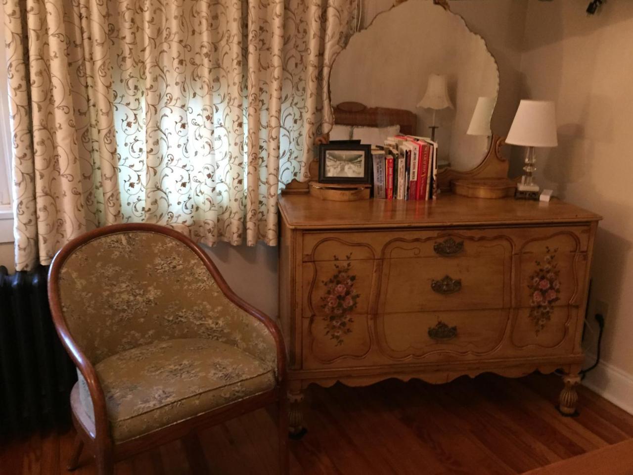 Connellsville Bed And Breakfast Exteriör bild