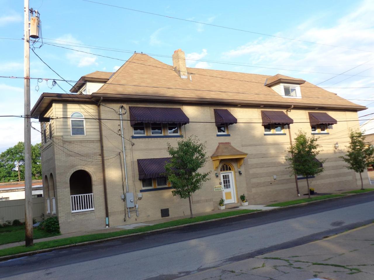 Connellsville Bed And Breakfast Exteriör bild